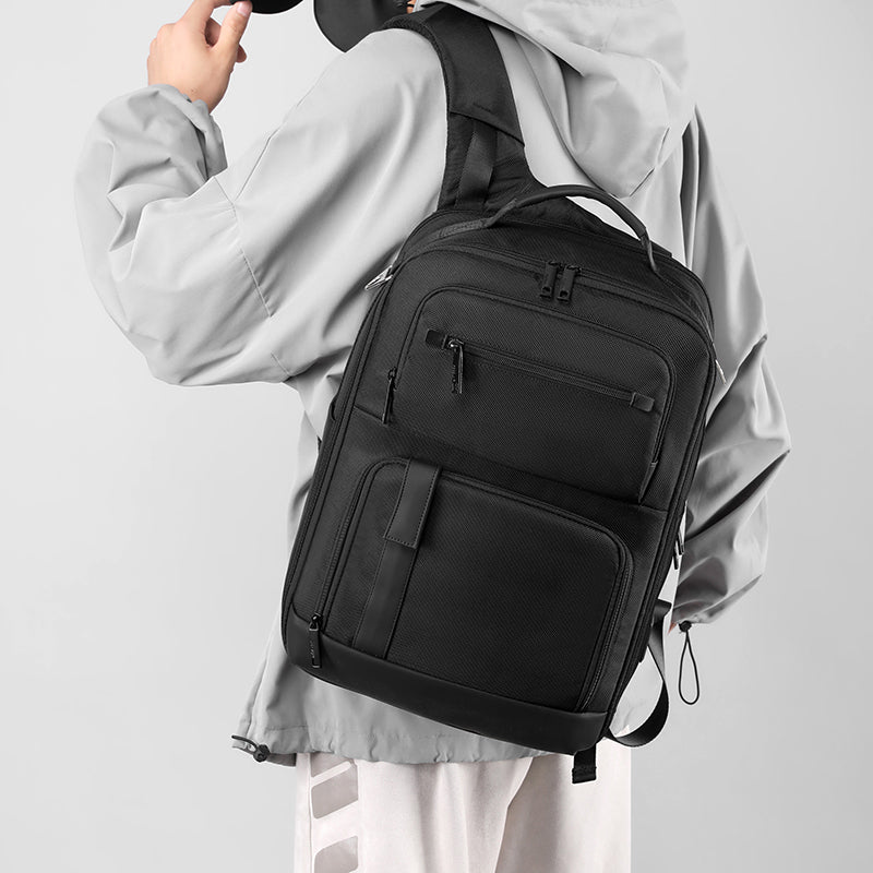 Men's Backpacks MBP25C40 - Vacuum Compression backpacks, Gun Bags, Tactical Bags MOQ From 24pcs | BaystorySupply