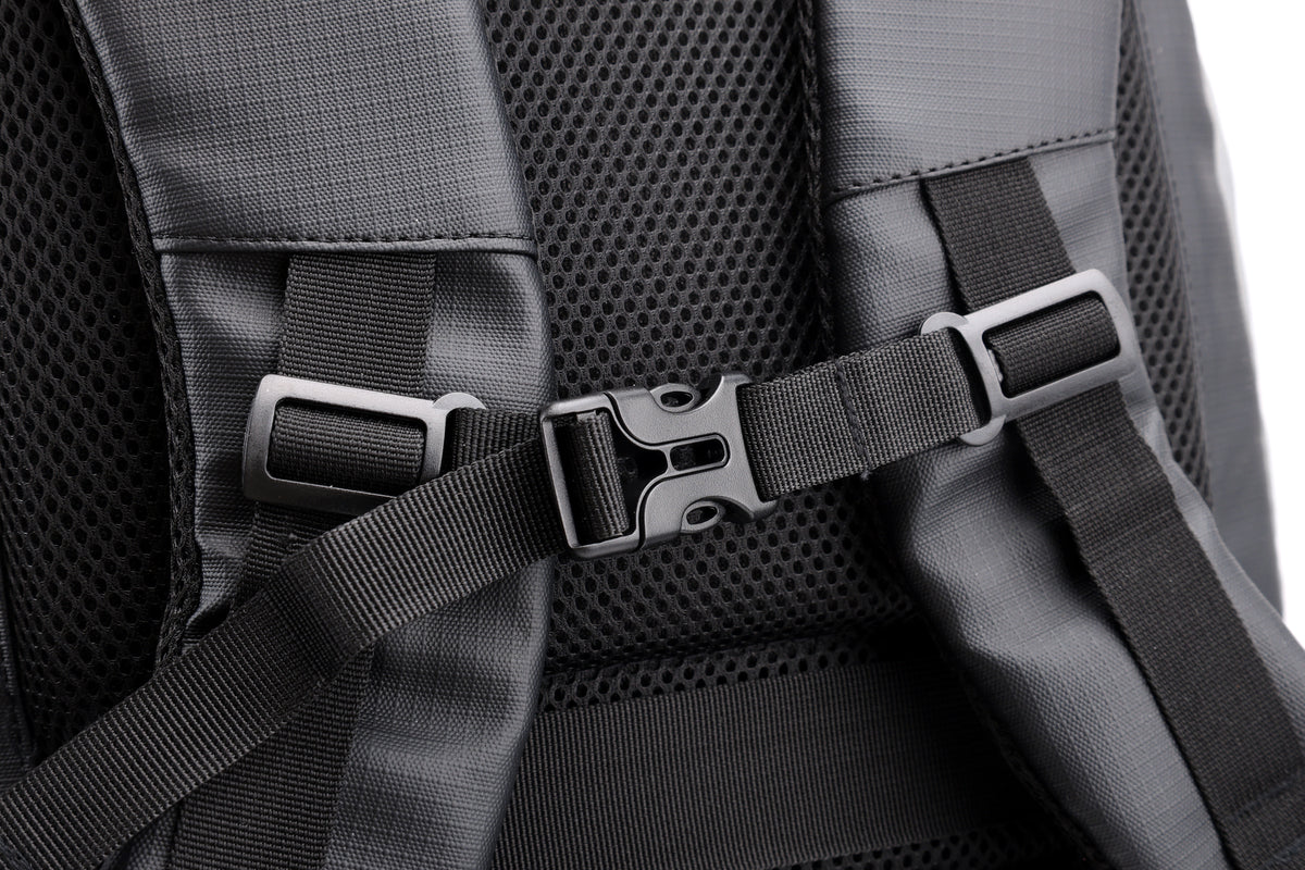 Men's Backpacks MBP25W95 - Vacuum Compression backpacks, Gun Bags, Tactical Bags MOQ From 24pcs | BaystorySupply