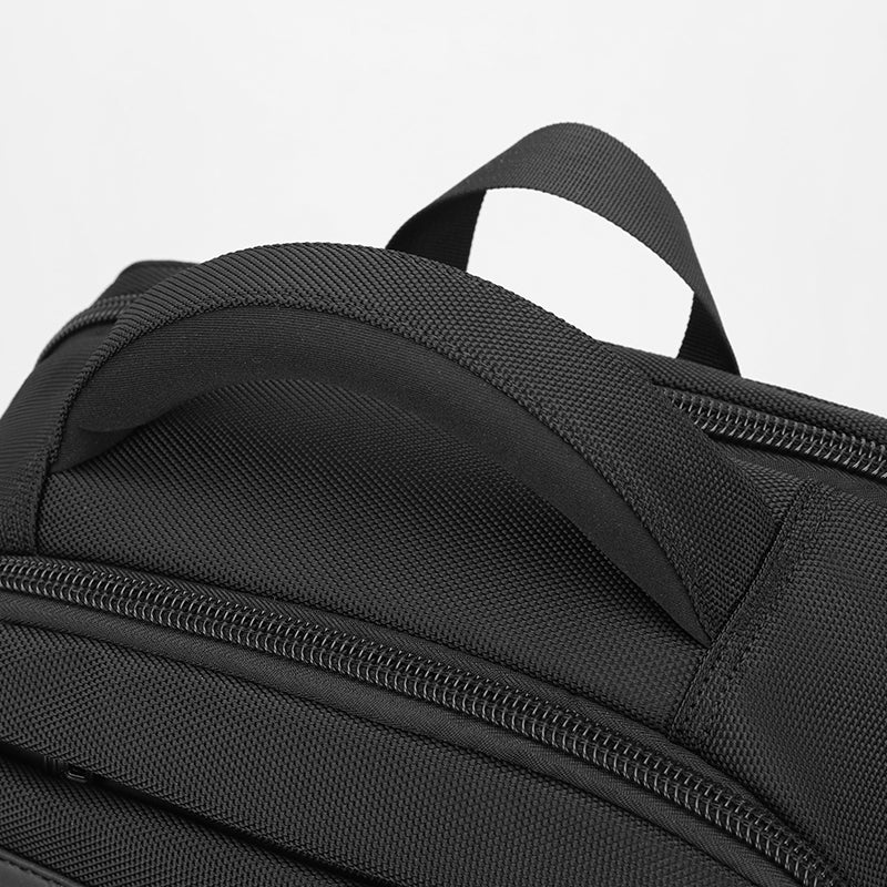Men's Backpacks MBP25C80 - Vacuum Compression backpacks, Gun Bags, Tactical Bags MOQ From 24pcs | BaystorySupply