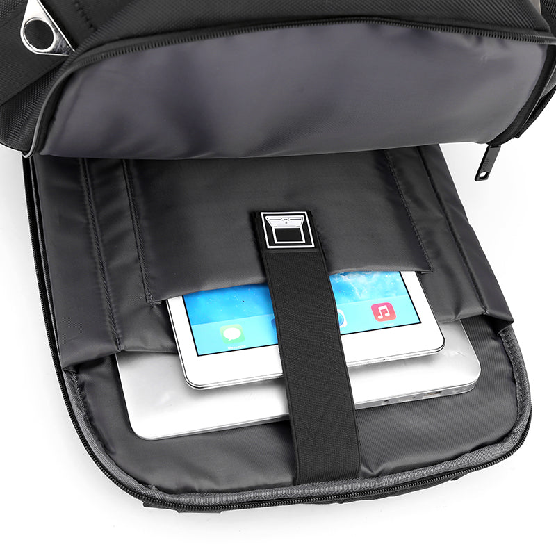 Men's Backpacks MBP25C40 - Vacuum Compression backpacks, Gun Bags, Tactical Bags MOQ From 24pcs | BaystorySupply
