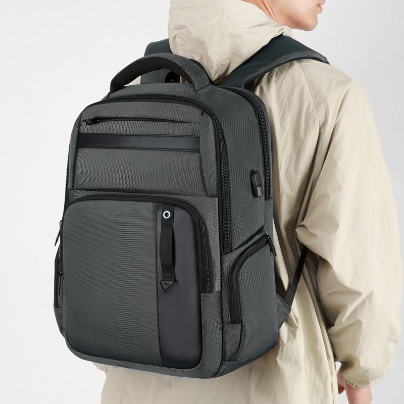 Men's Backpacks MBP25C80 - Vacuum Compression backpacks, Gun Bags, Tactical Bags MOQ From 24pcs | BaystorySupply